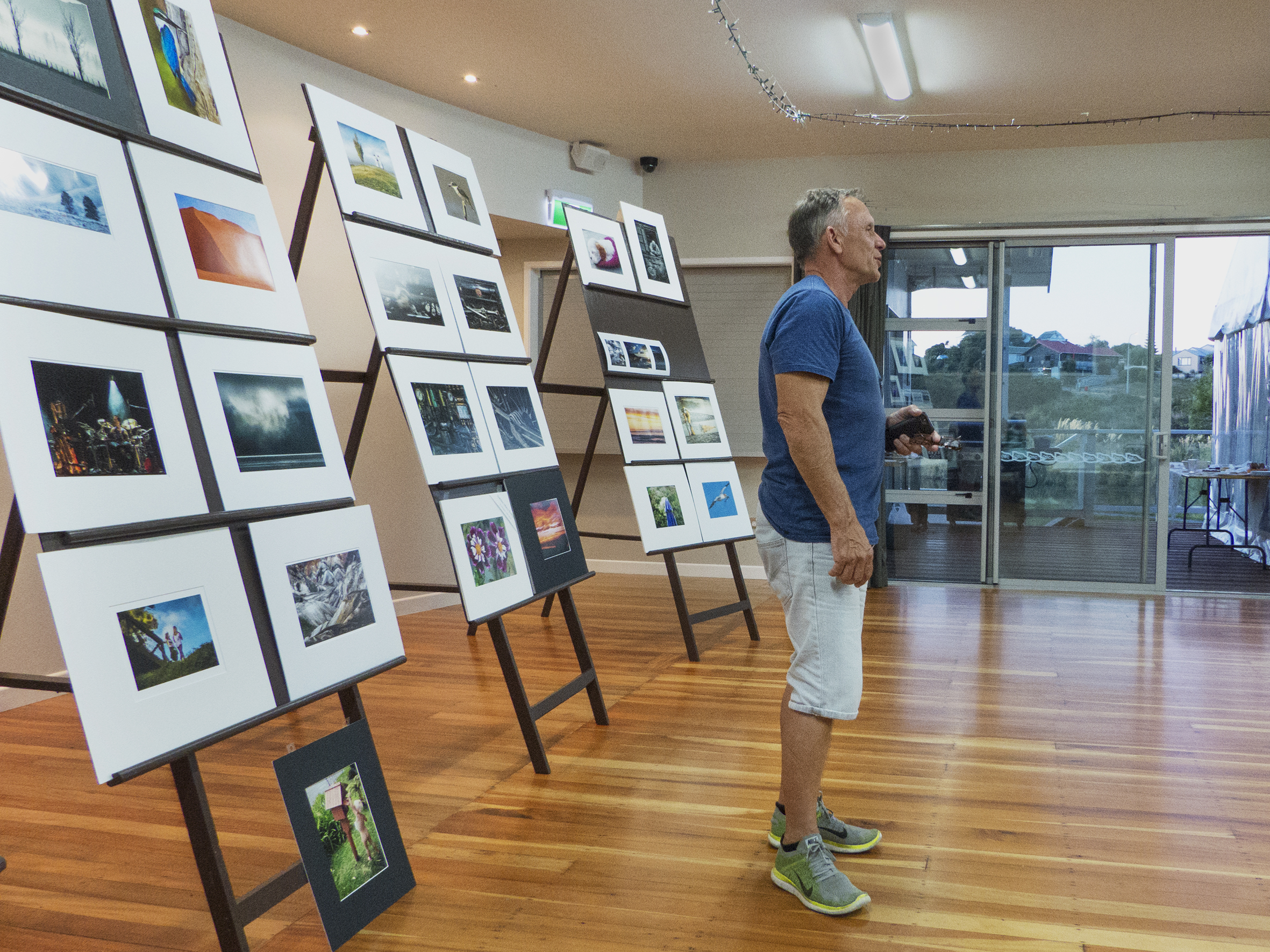 P1000211 Gavin &amp; Easels